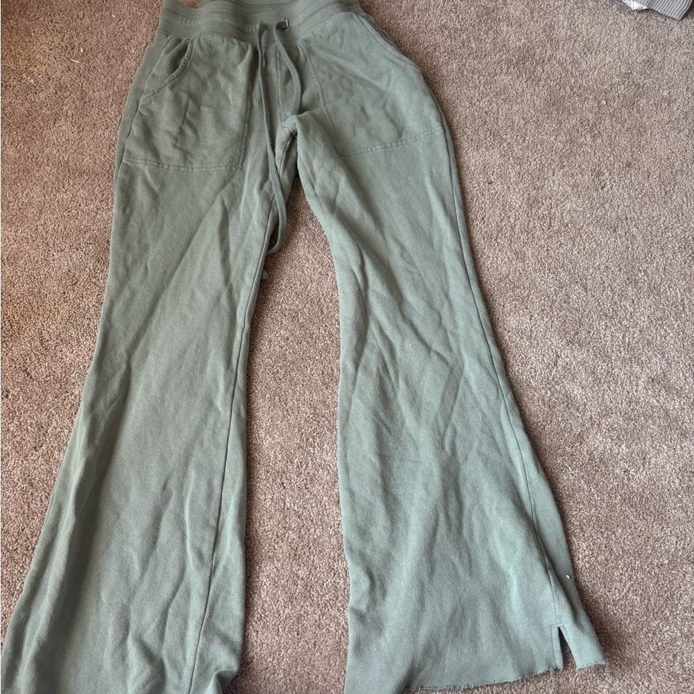 Aerie bootcut sweats